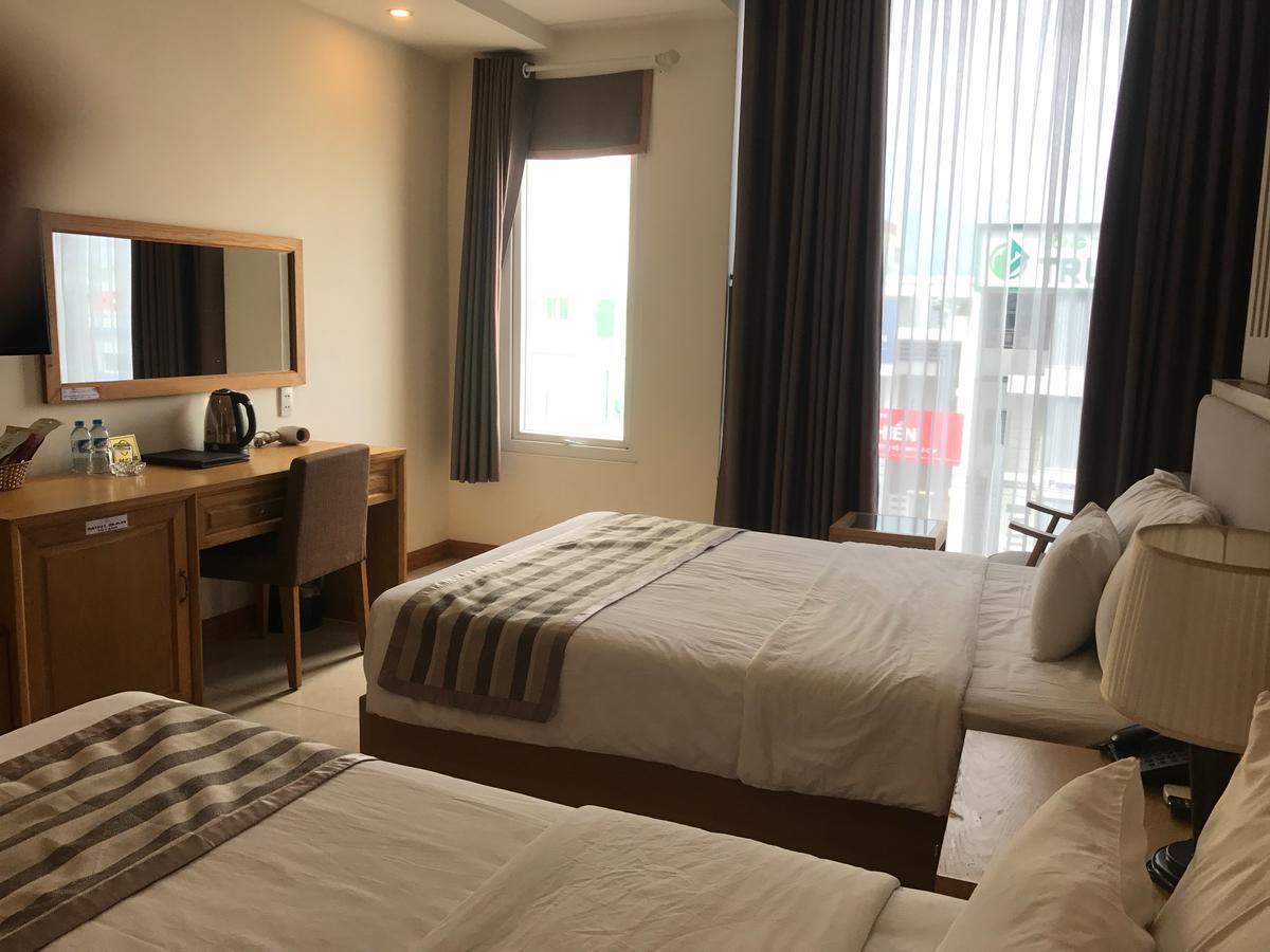 Elegant Hotel Pleiku Eksteriør billede